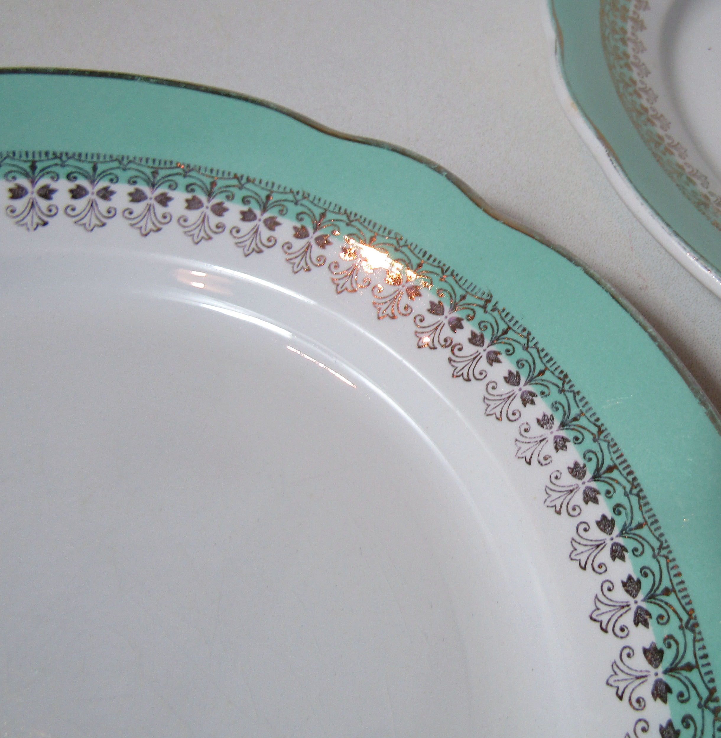 10 flat plates Digoin Sarreguemines mint gold