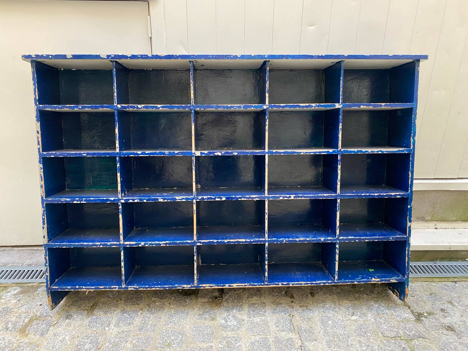 School locker furniture for professions