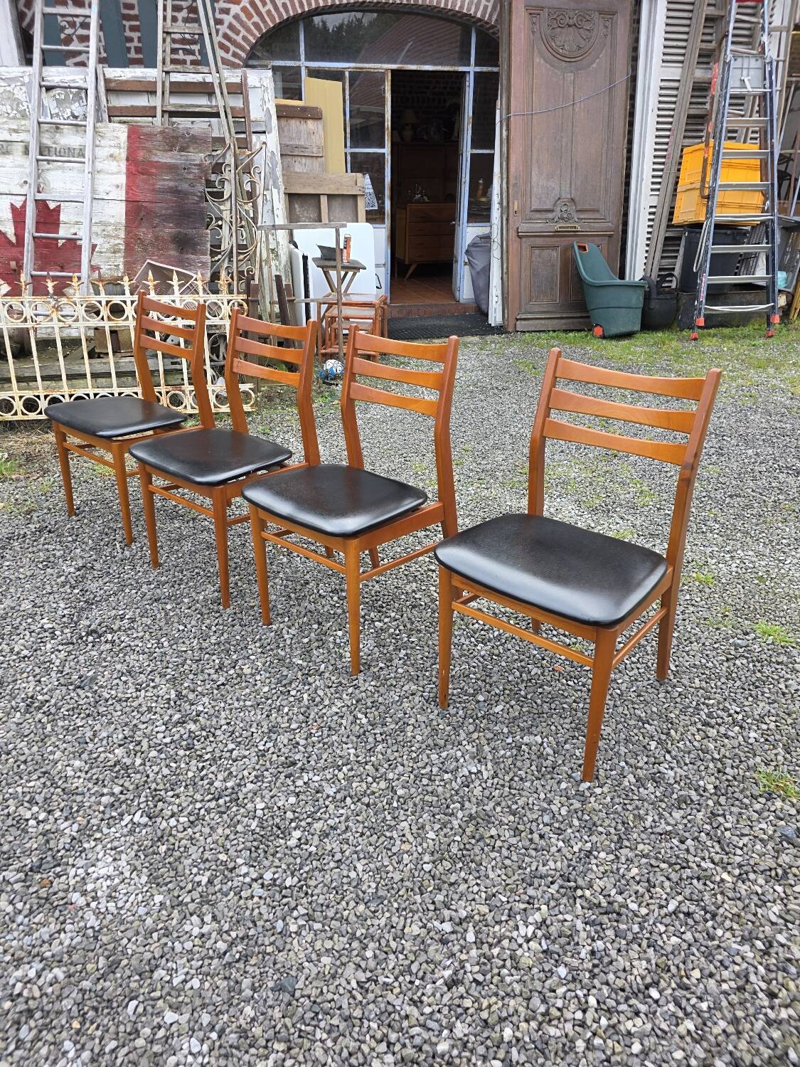 4 Scandinavian chairs from the 1960s