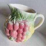 Small slip pitcher