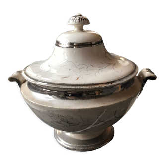 Antique tureen in white porcelain and silver decoration brand Opaque de Sarreguemines