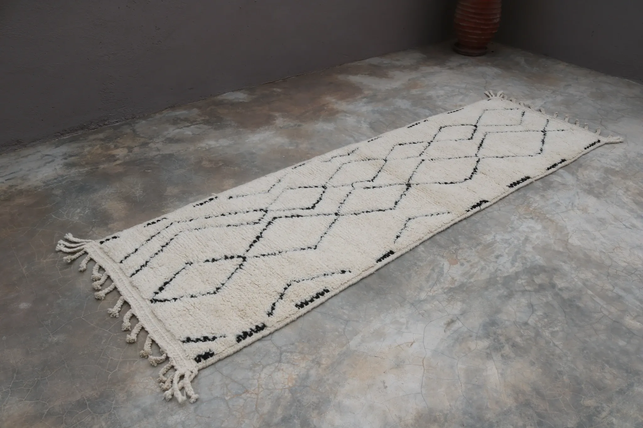 Beni Ouarain rug, 295 x 90 cm - R317