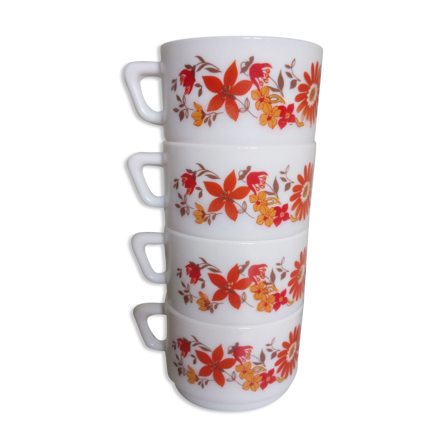 Arcopal cups flower patterns 70s
