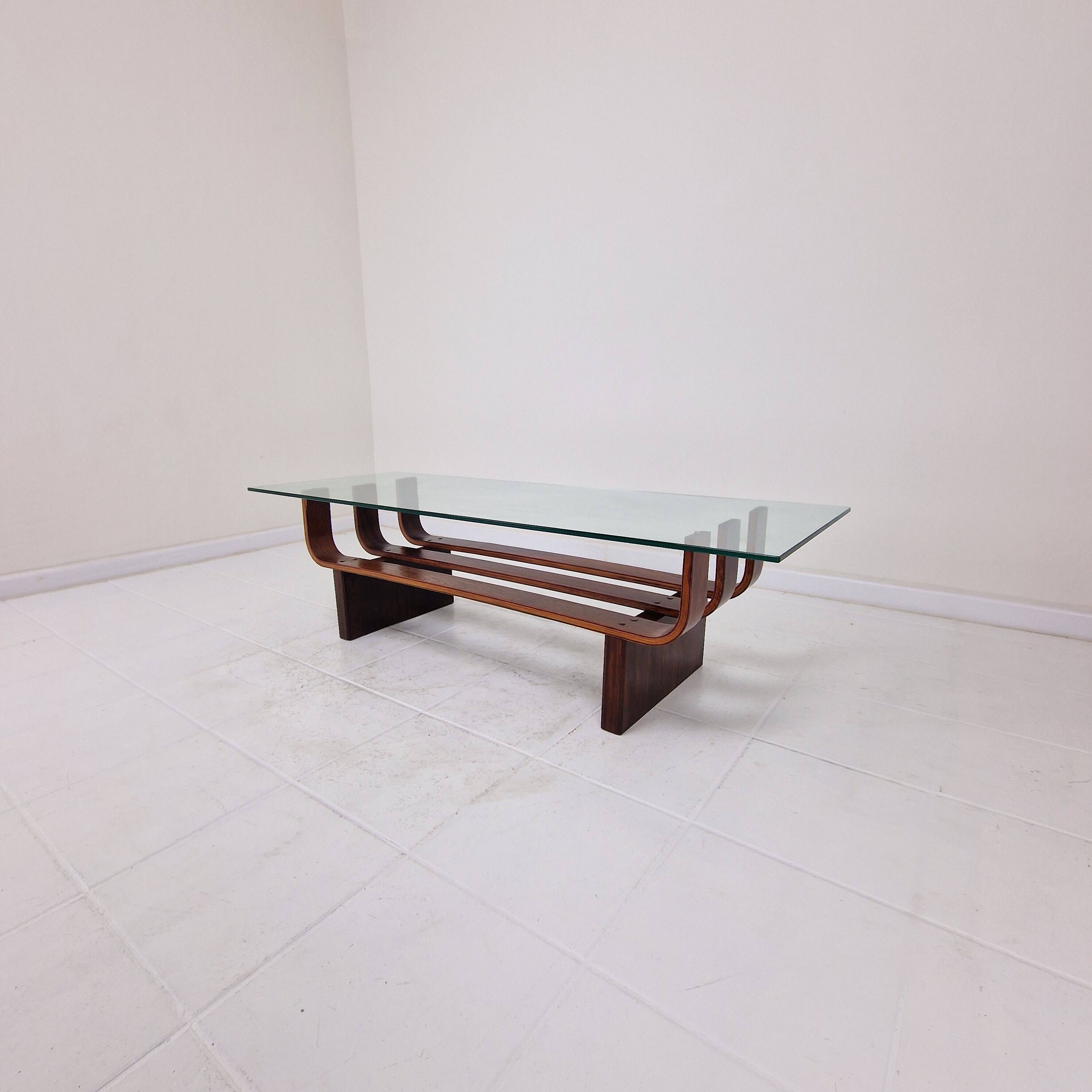 Table basse en teck élégante des années 60 par James Brown pour T.H. Brown, années 1970.