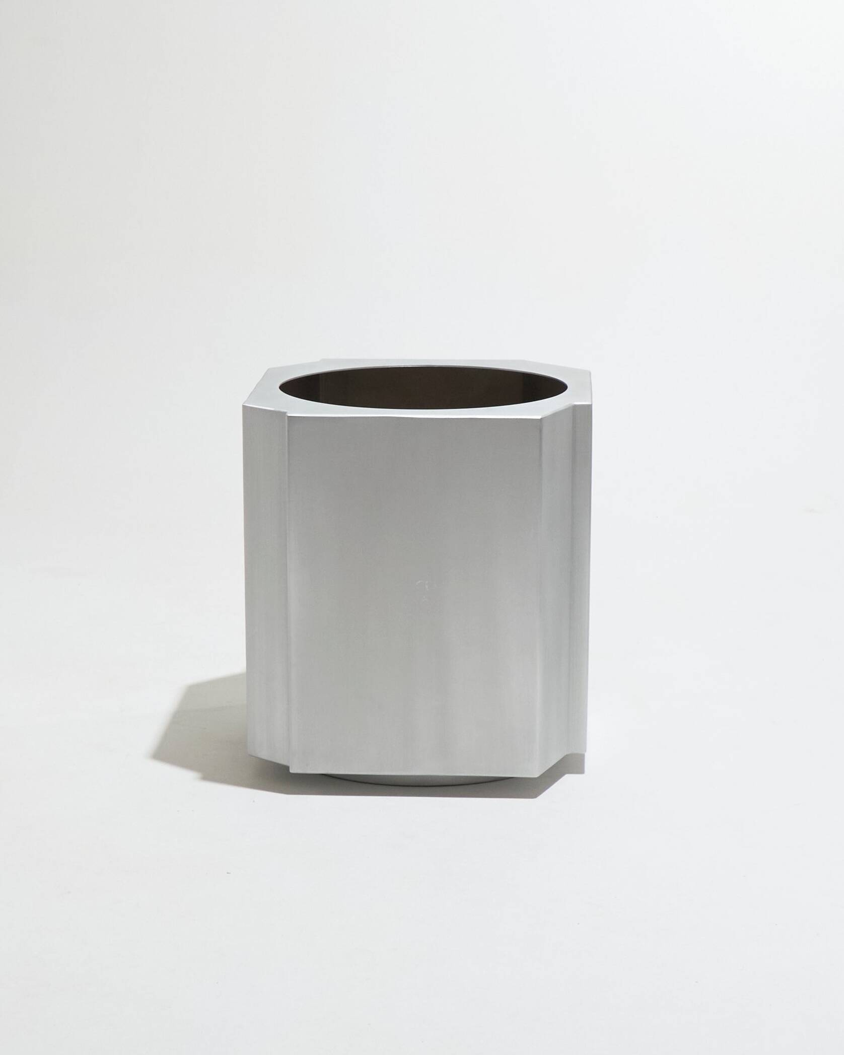 Funki aluminum vase