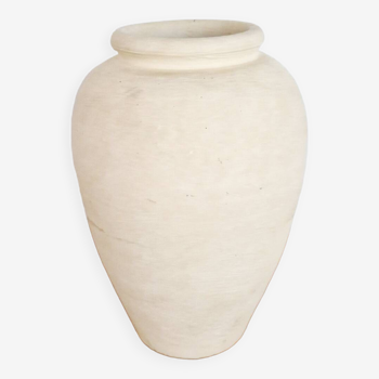 Matte cream clay vase
