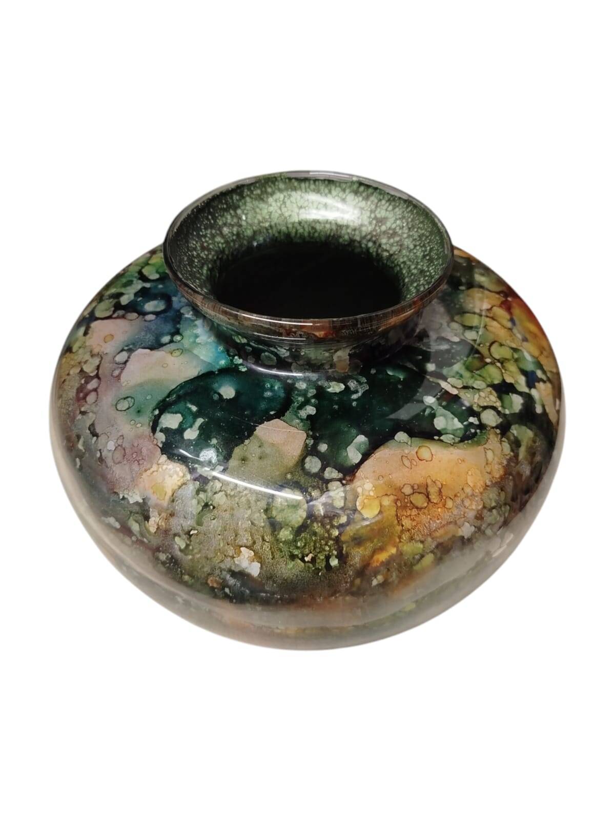 Lacquered glass vase