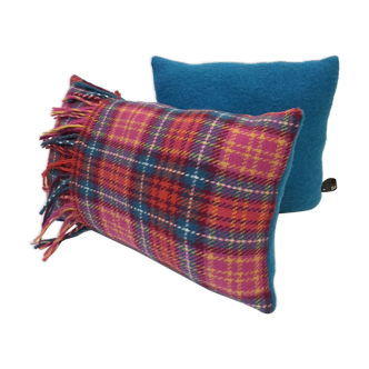 Set of 2 Scottish fushia and blue cushions