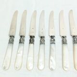 Paul Canaux et Cie – 13 Couteaux en argent et nacre