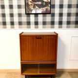 Scandinavian showcase buffet