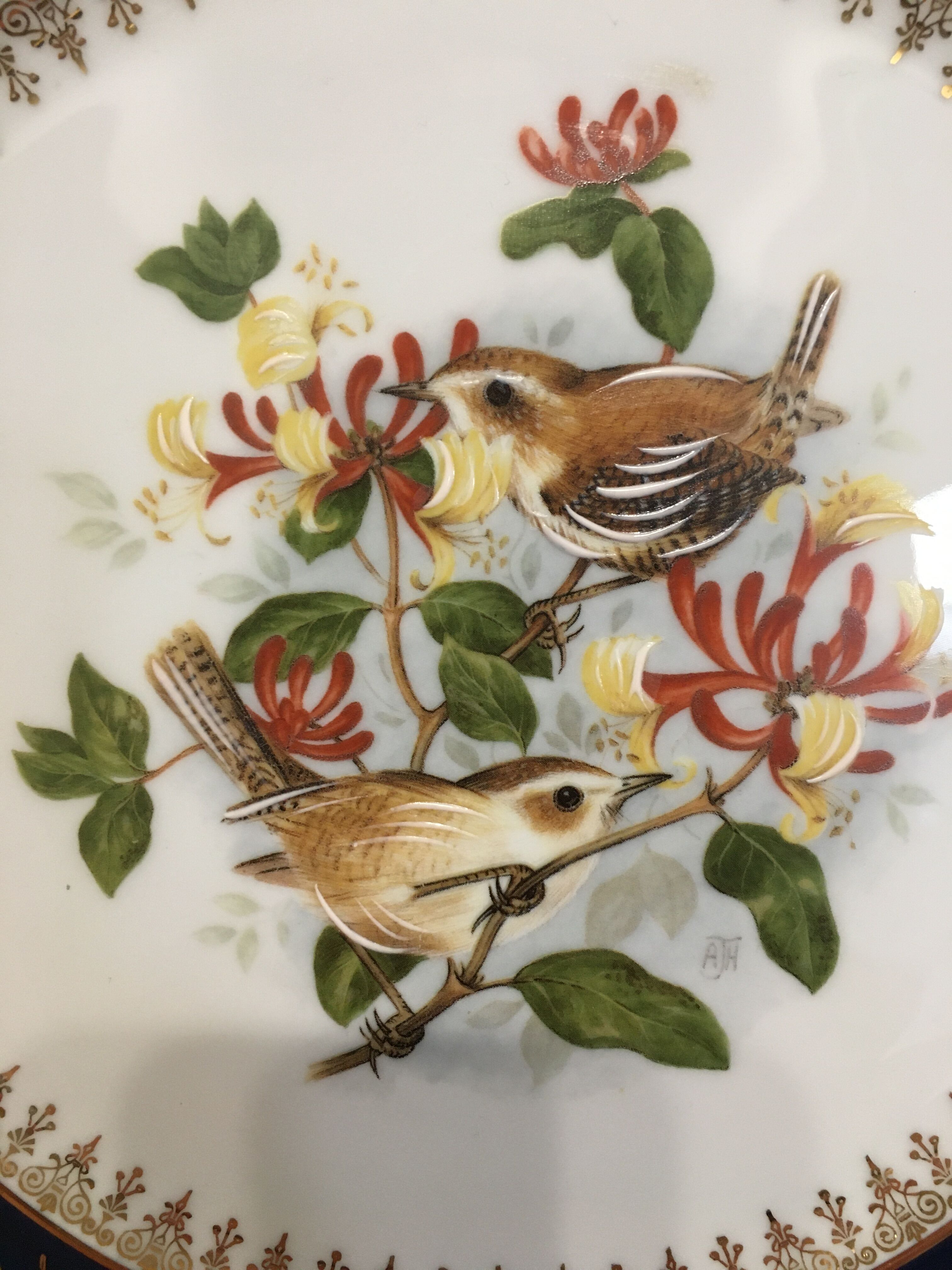 Limoges porcelaine du Lys Royal collection plate