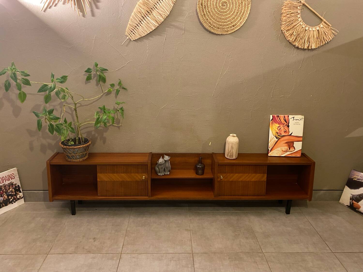 Vintage sideboard from the 60s (shallow)