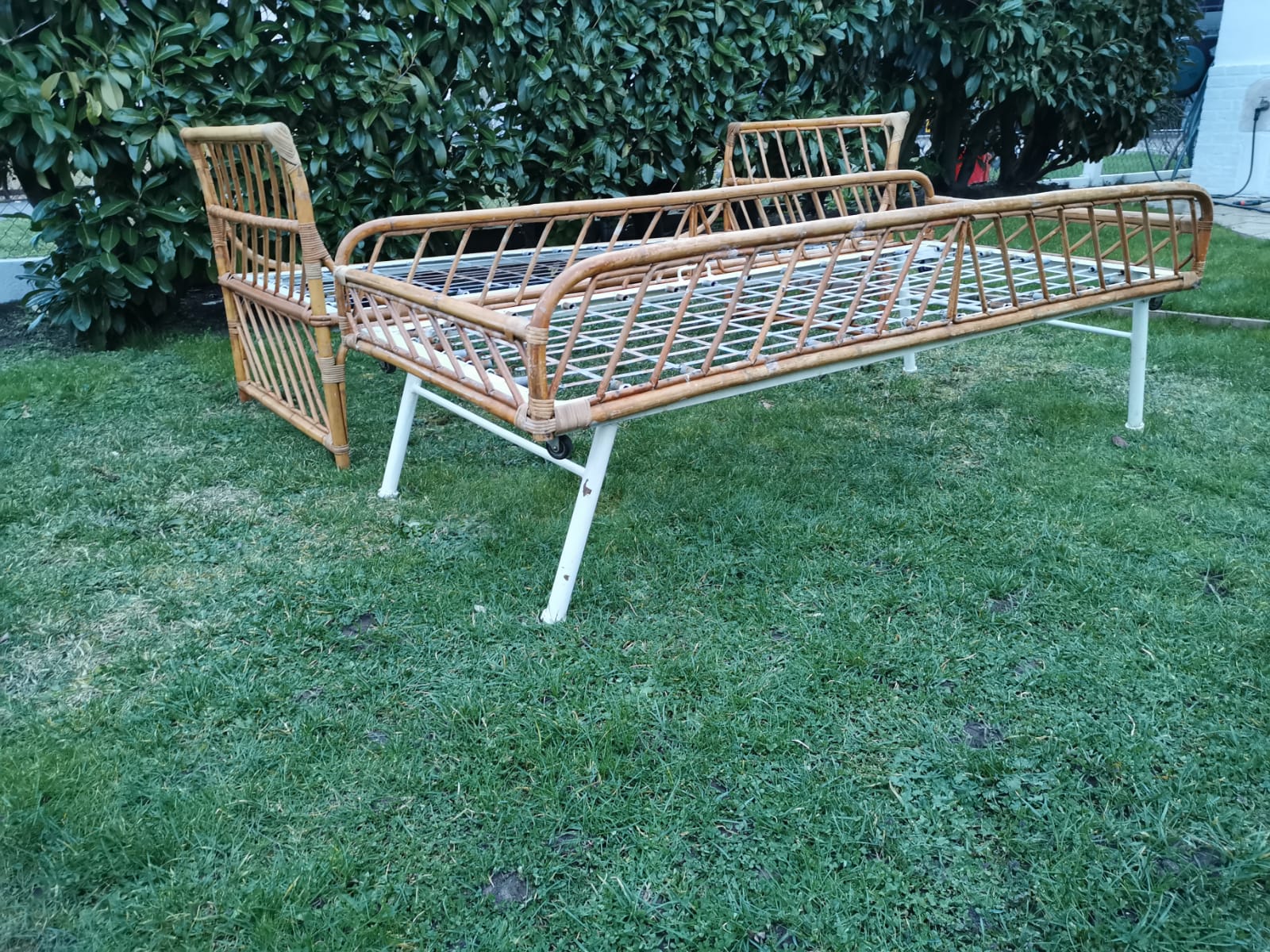 Rattan bed 1960