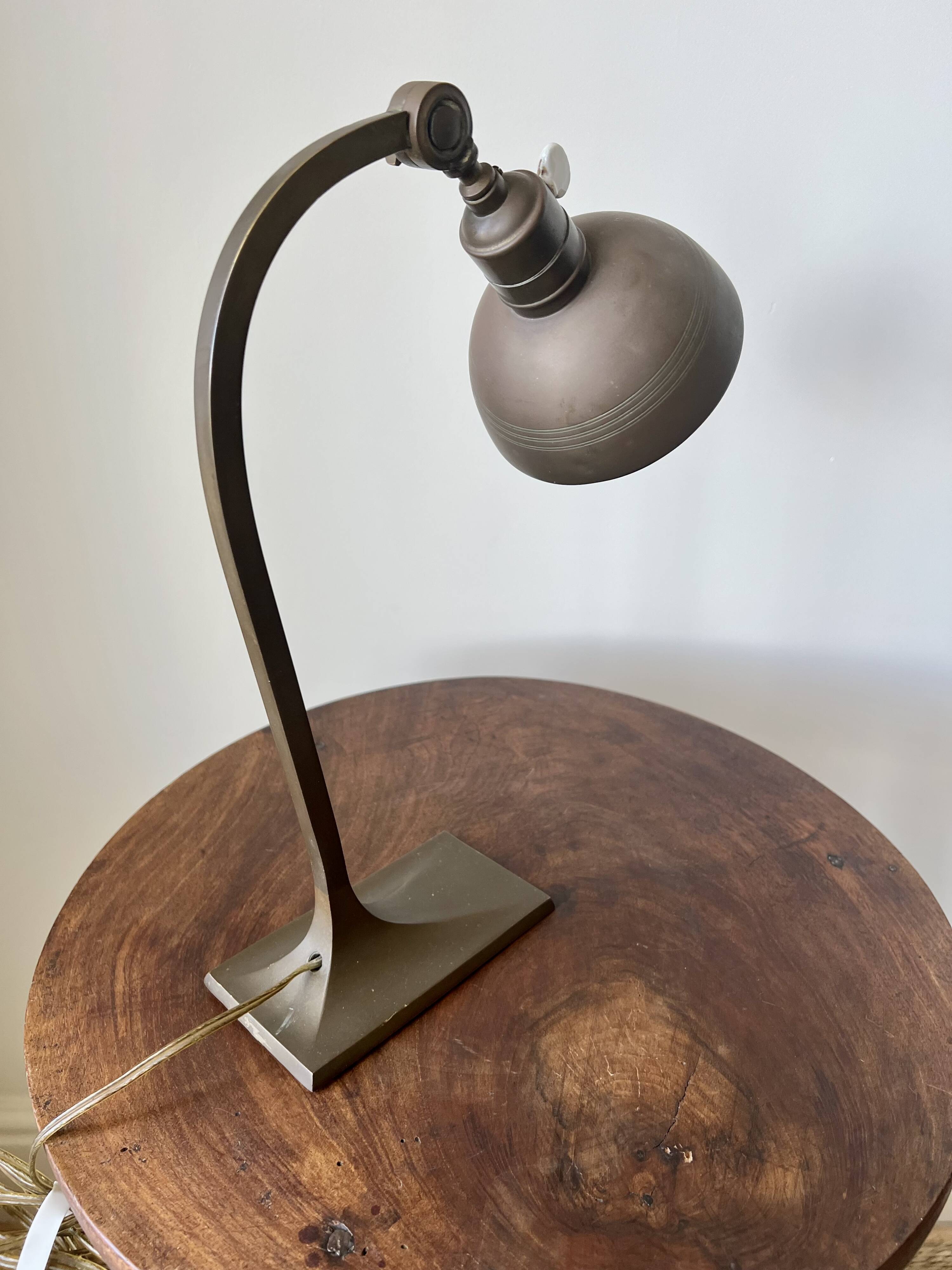 Art Deco brass table lamp, early 20th Century