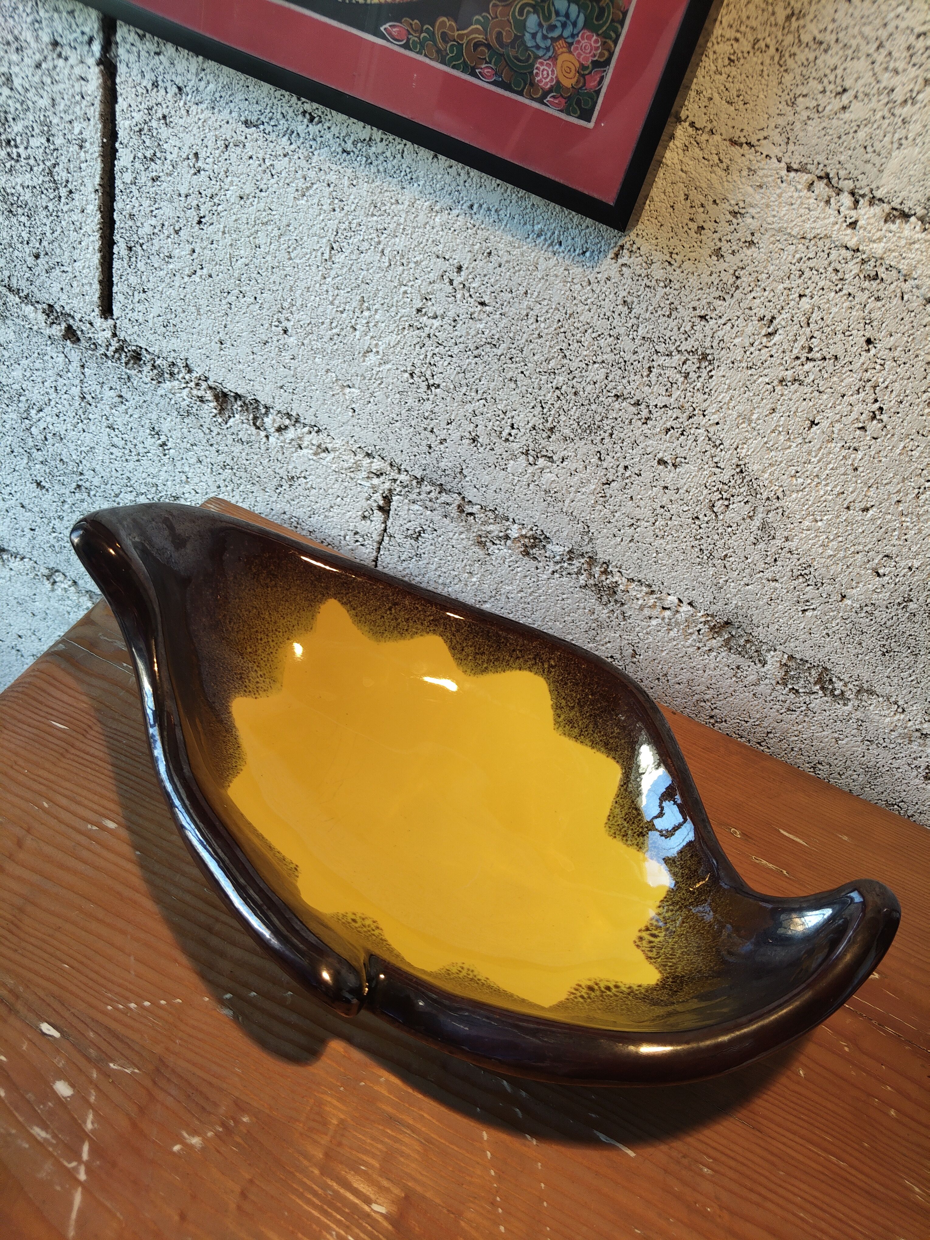 Large solar-shaped ceramic bowl, France, 1950s-1960s.