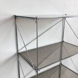 Étagère métal et verre fumé modèle Isocèle par Max Sauze