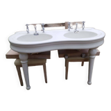 Old washbasins