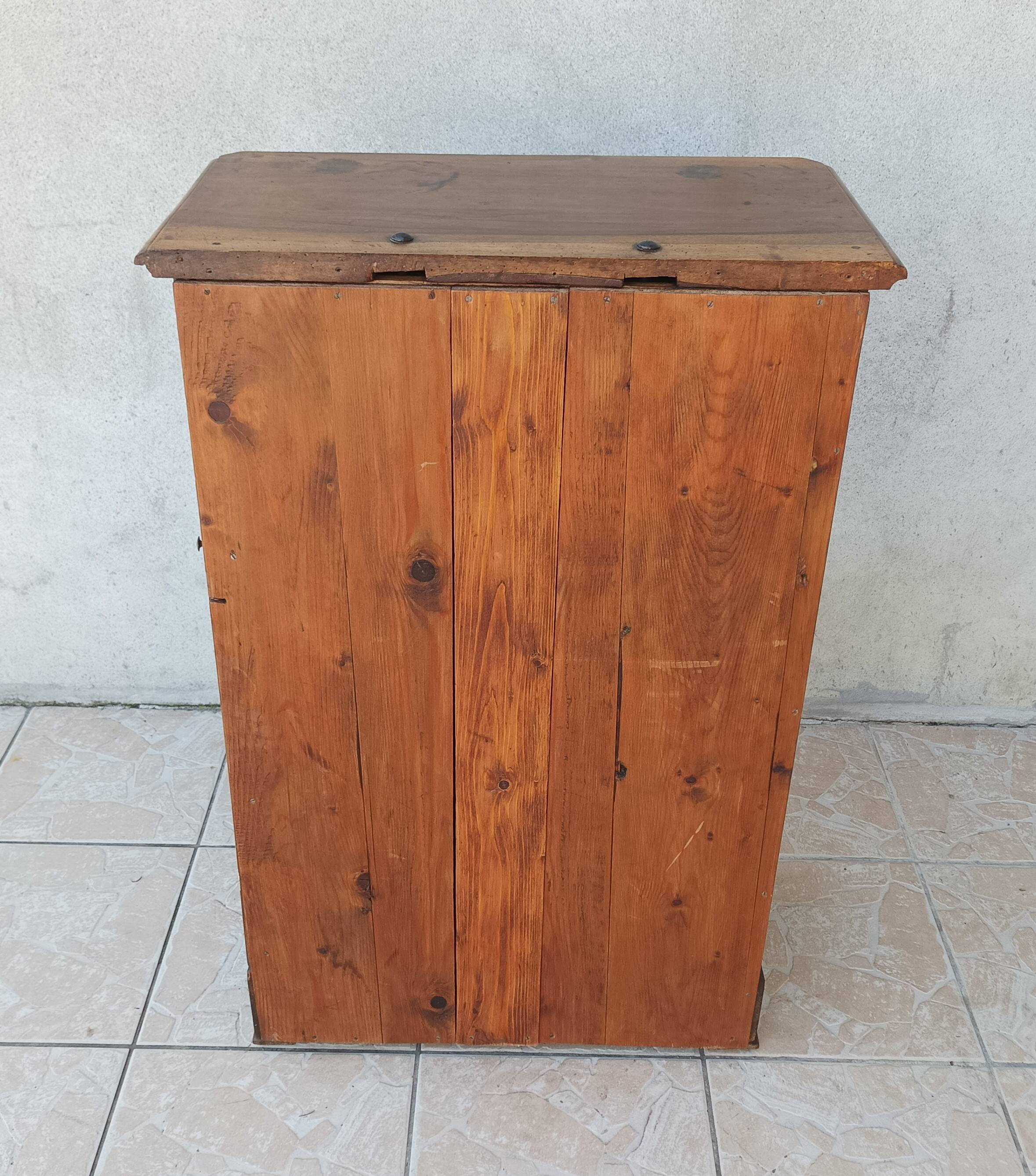 Inlaid walnut entryway sideboard