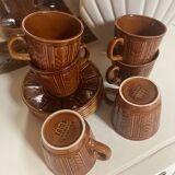 Brown cups 70' Tams