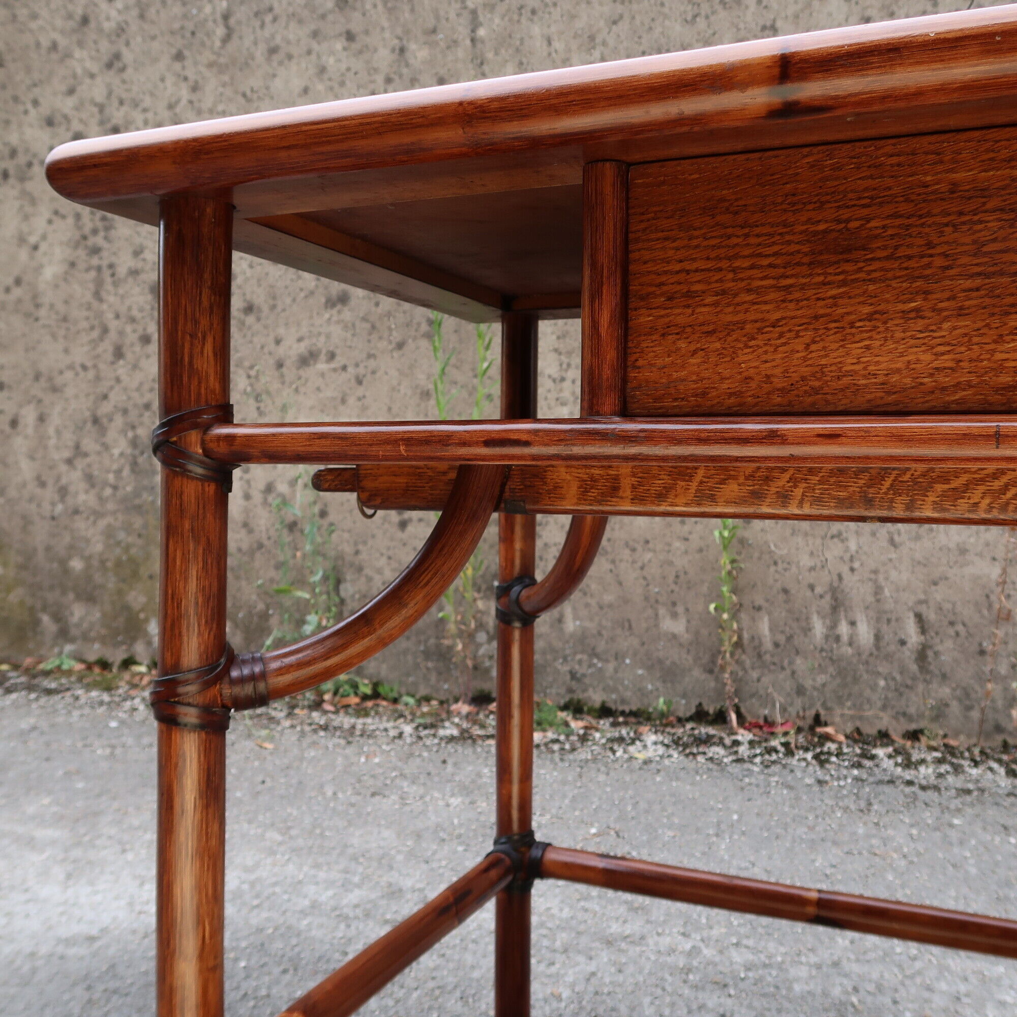 Bamboo and wooden desk with right side shelf on slide by Mc Guire 120x60