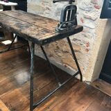 Bureau établi de plombier