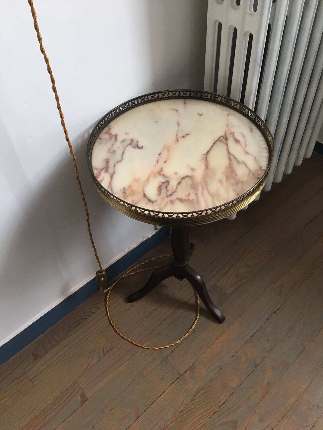 Table d’appoint