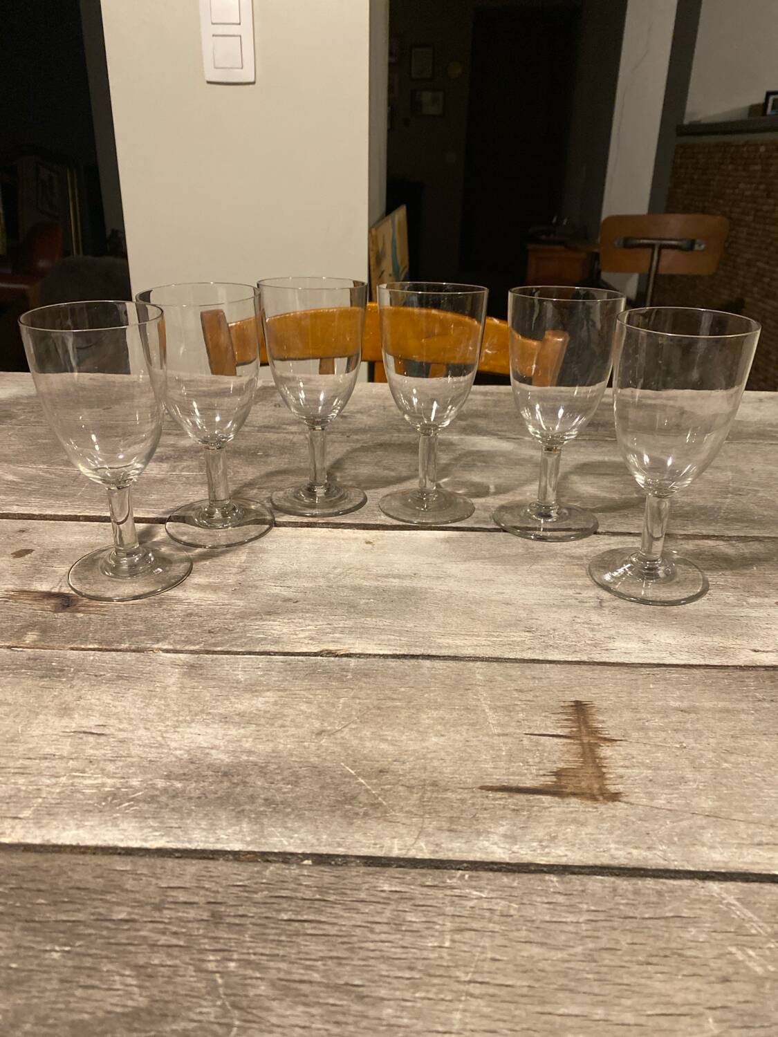 6 crystal wine glasses