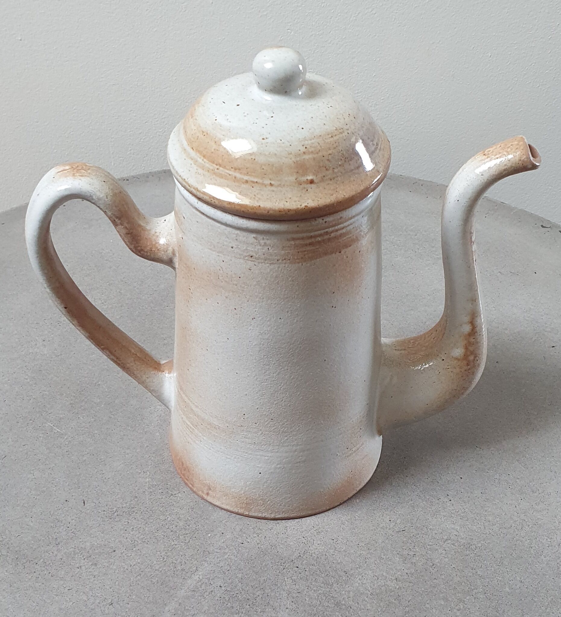 Stoneware coffee pot