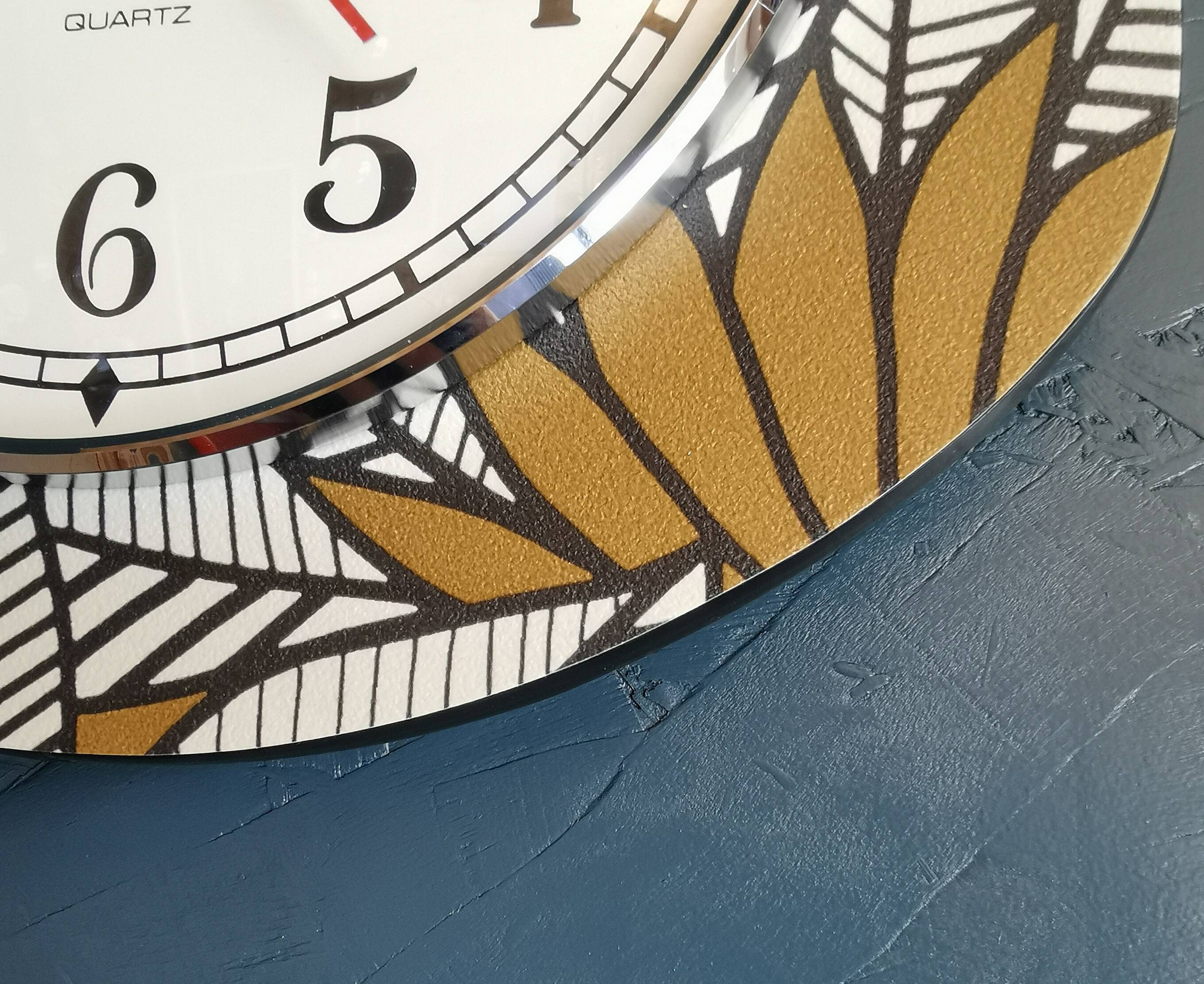 Vintage silent wall clock pendulum 60s "Silvoz black and white"