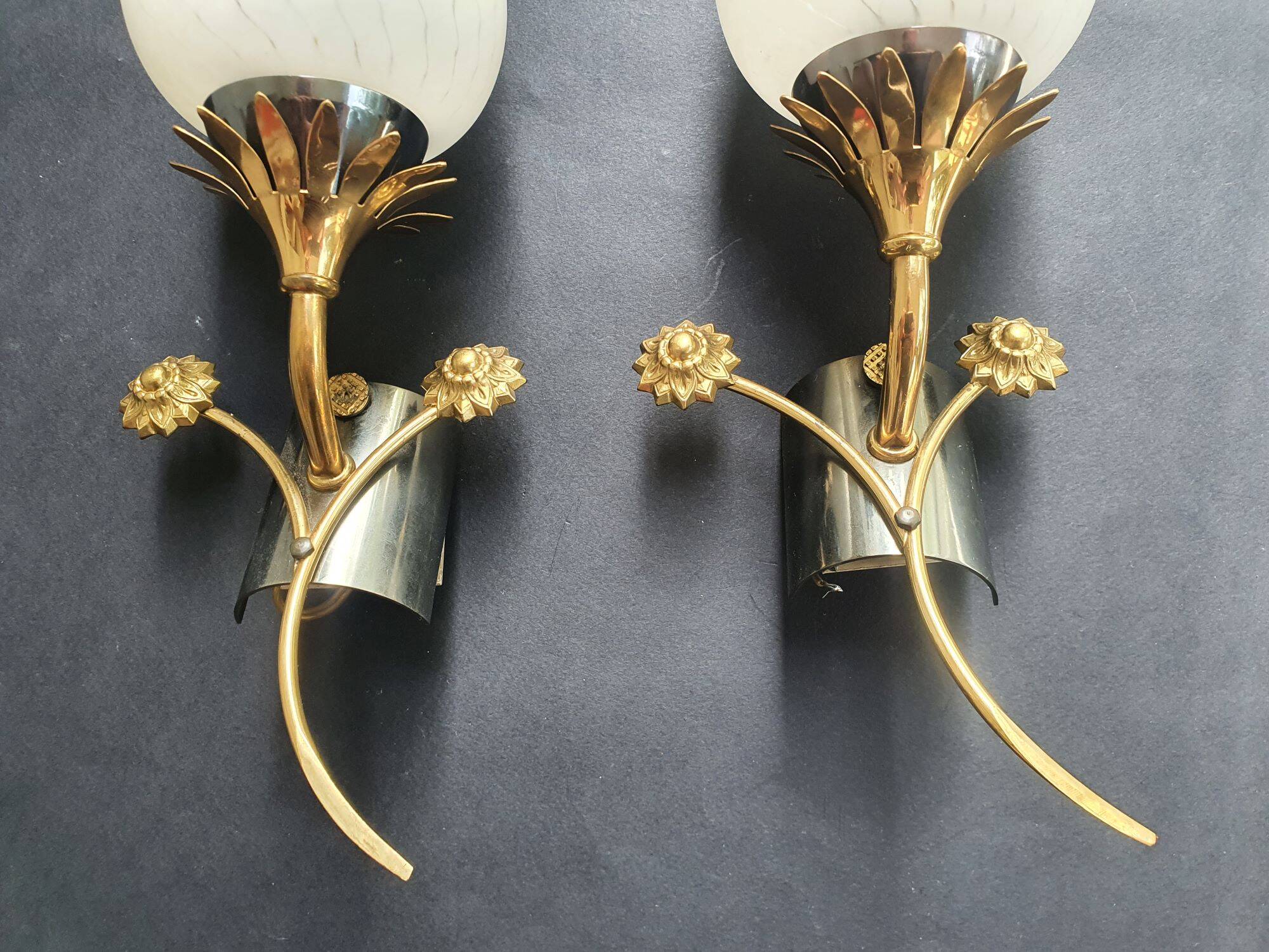 Paire d'appliques murales de style Art déco, années 60