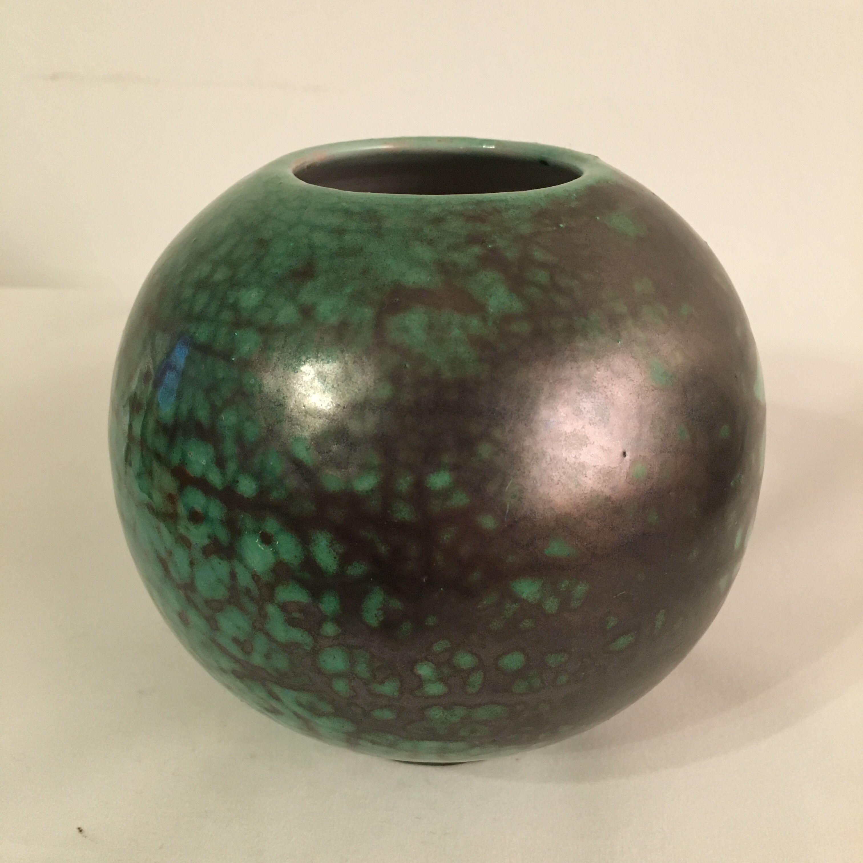 Vase boule primavera cab art déco
