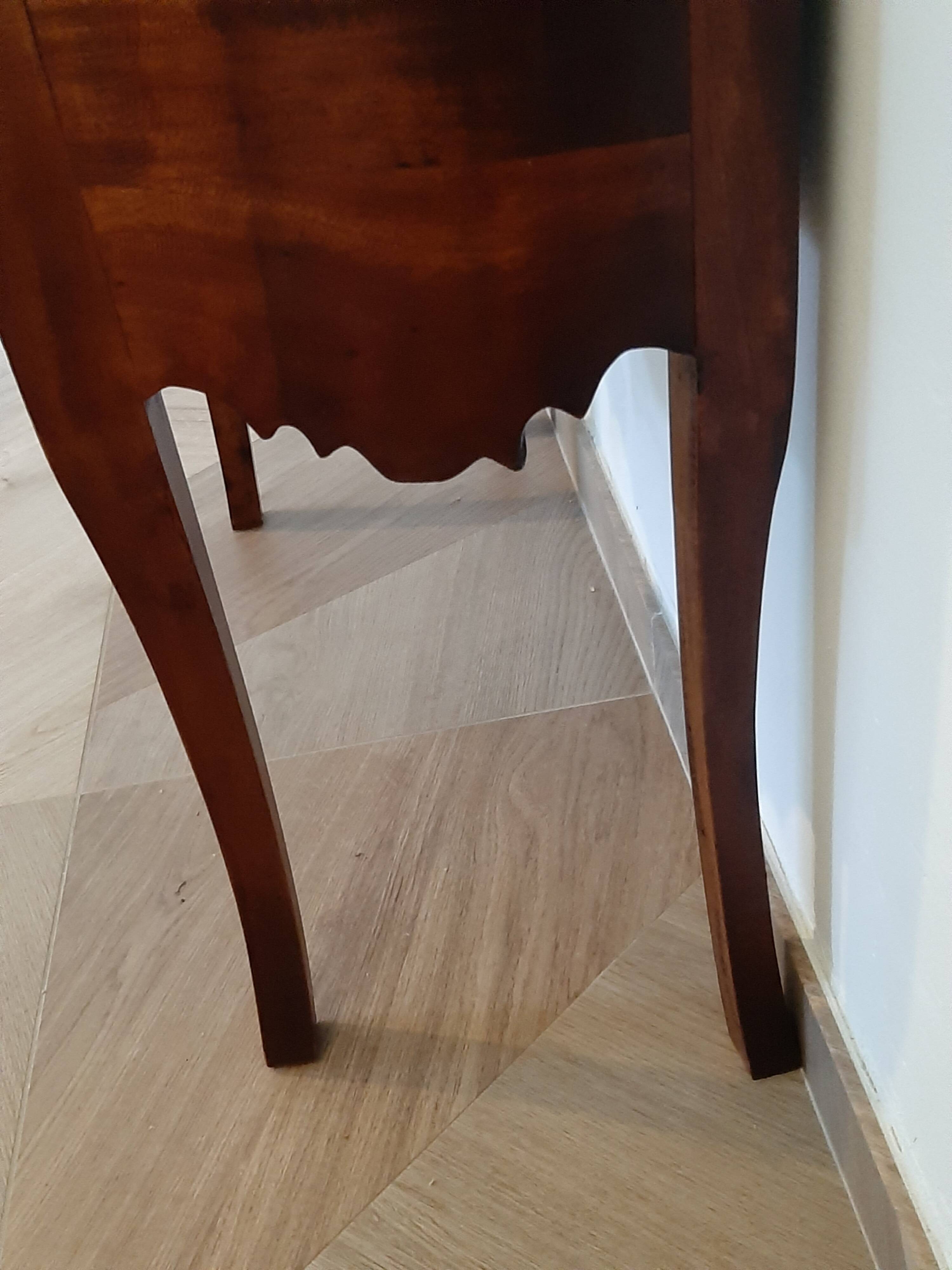 Pretty 2-drawer console chest of drawers - curved legs - Louis XVI imitation