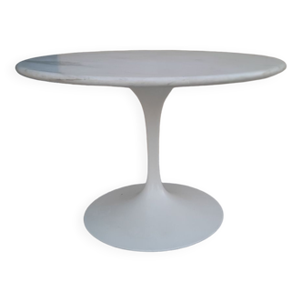 Table par Eero Saarinen pour Knoll 1970