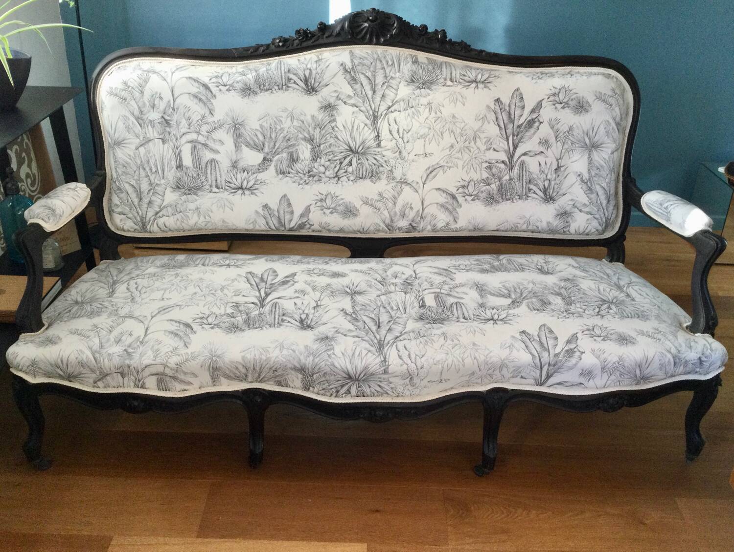 Napoleon III style bench