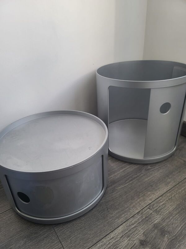 Kartell table de chevet grise avec 2 compartiments
