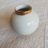Very small round vase in off-white color with gold edging ESCHENBACH