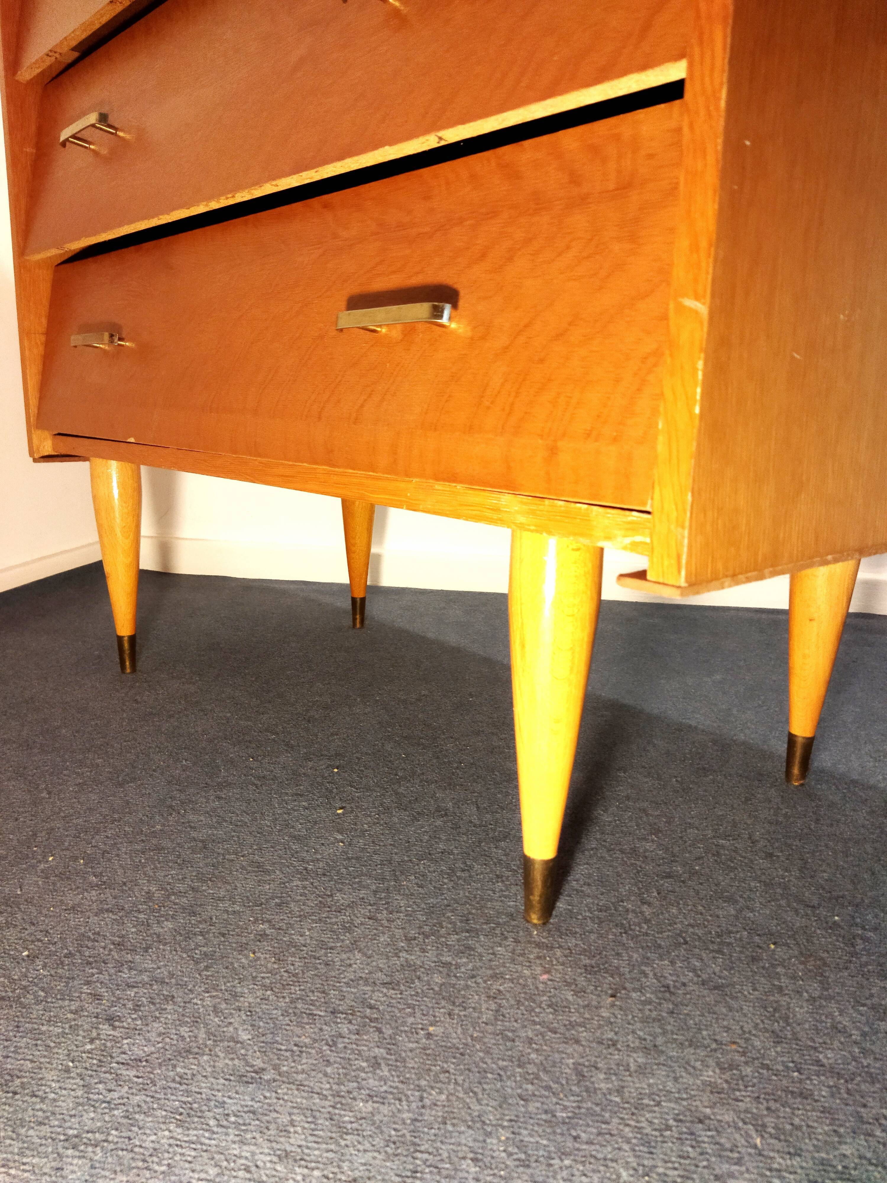 Commode vintage