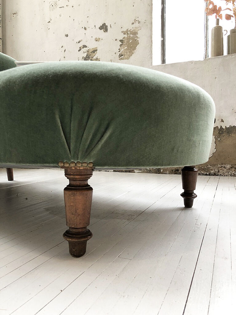 Meridian Napoleon III green velvet