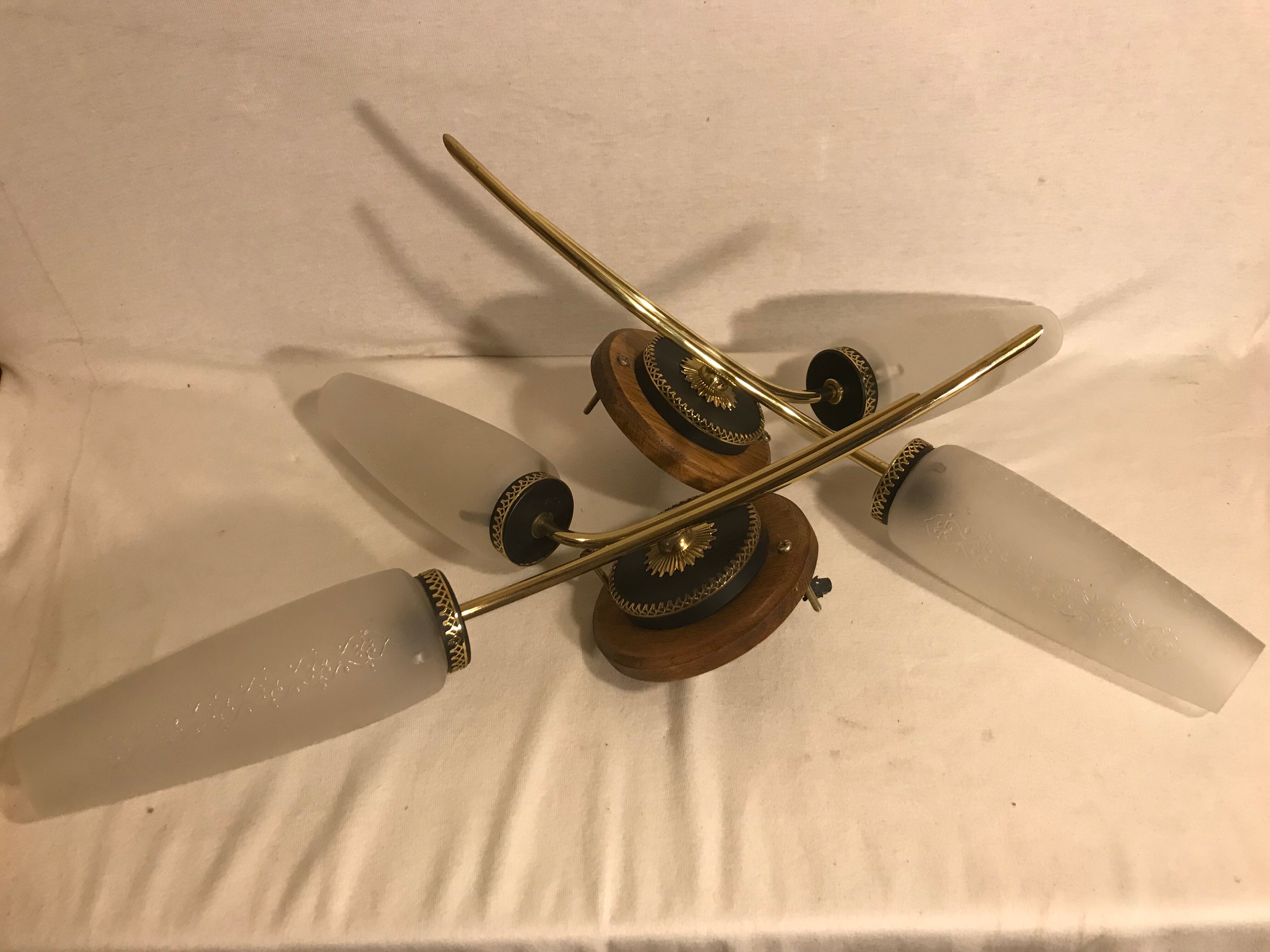 Lot brass suspension and 2 brass double wall sconces 70s