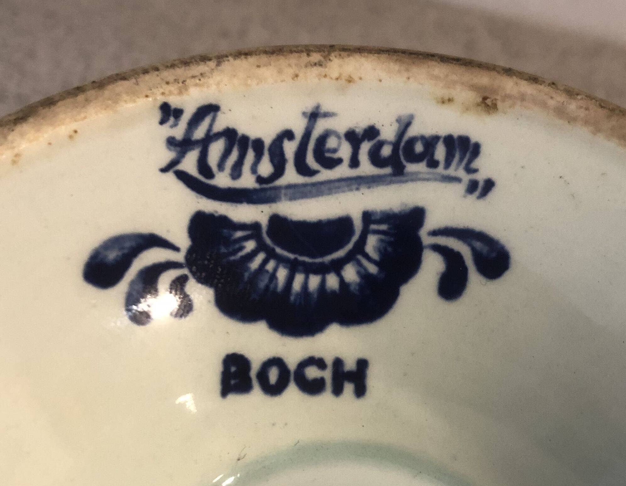 Small fruit bowl in Boch Amsterdam porcelain