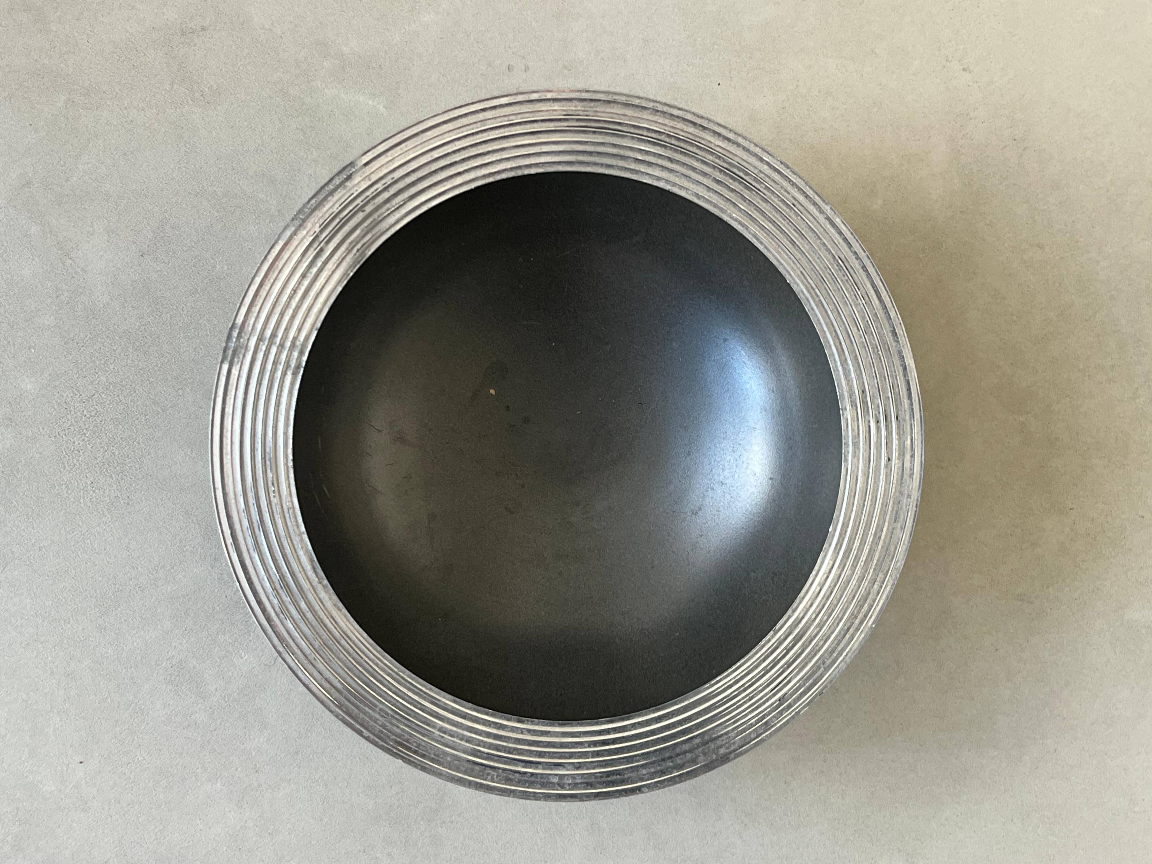 Centerpiece metal art deco fruit bowl, center table, accessory for styling