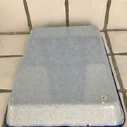 Plat plateau en tôle émaillée