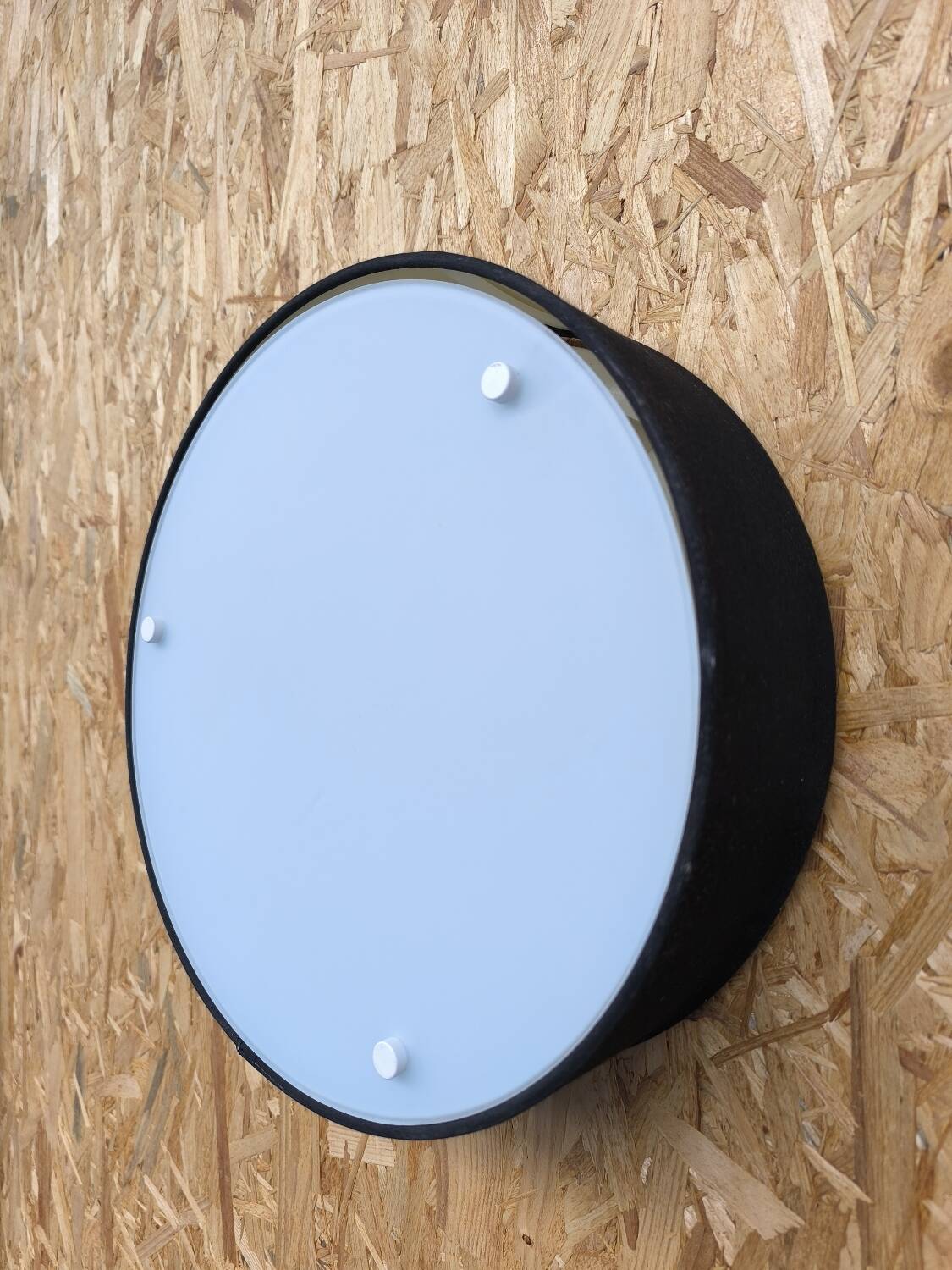 Plafonnier des années 80 massive