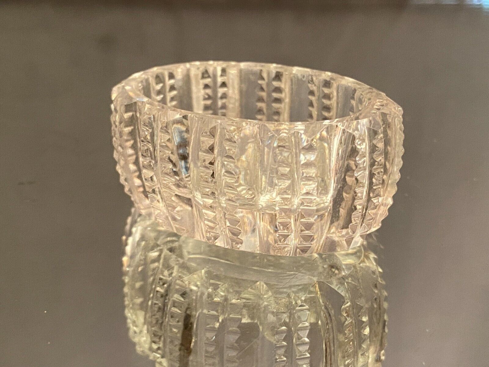 Oblong crystal salt dish