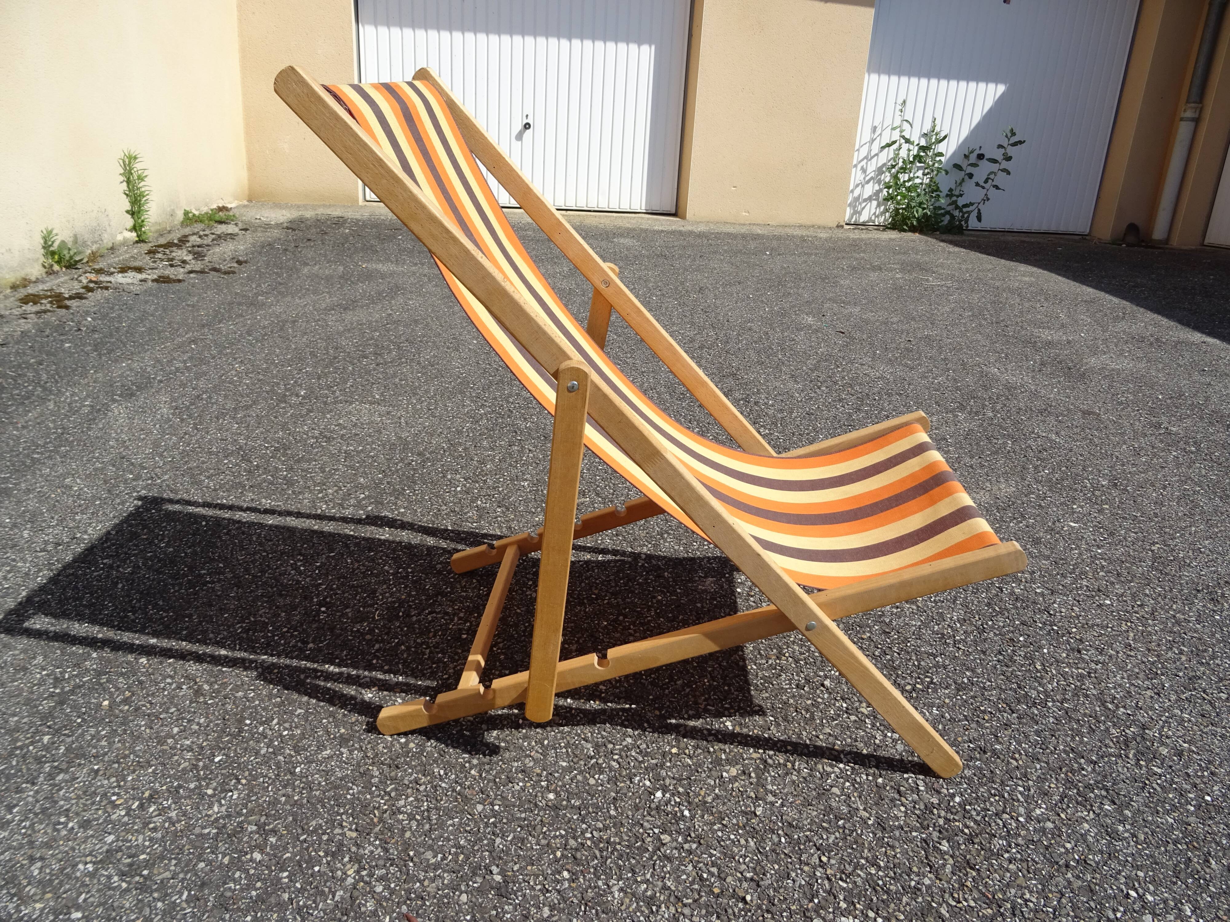 Vintage garden deck chair