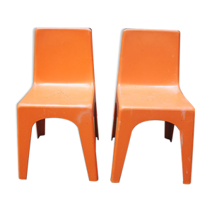 2 anciennes chaises enfant