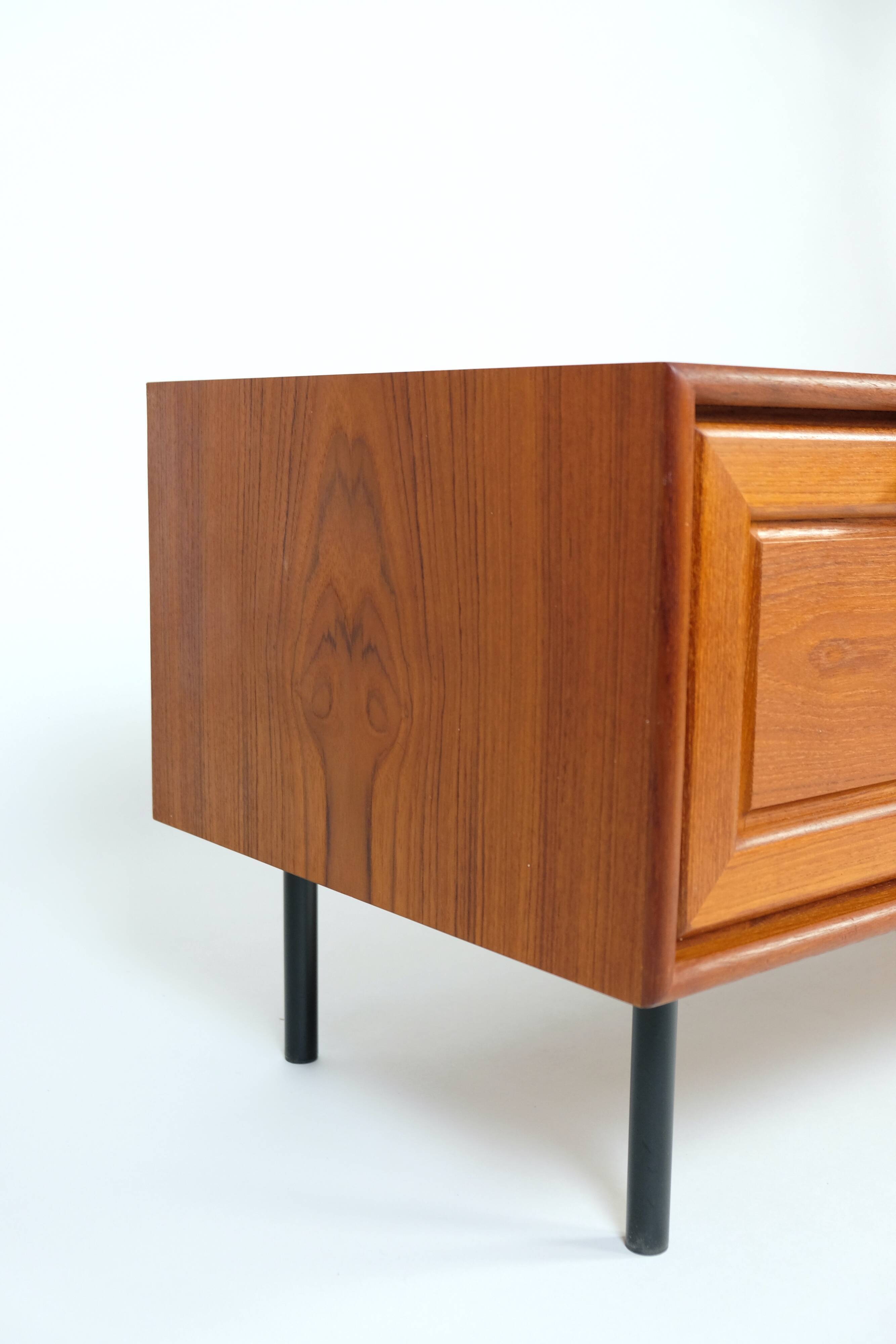 Vintage teak lowboard chest of drawers sideboard drawers 60s 70s