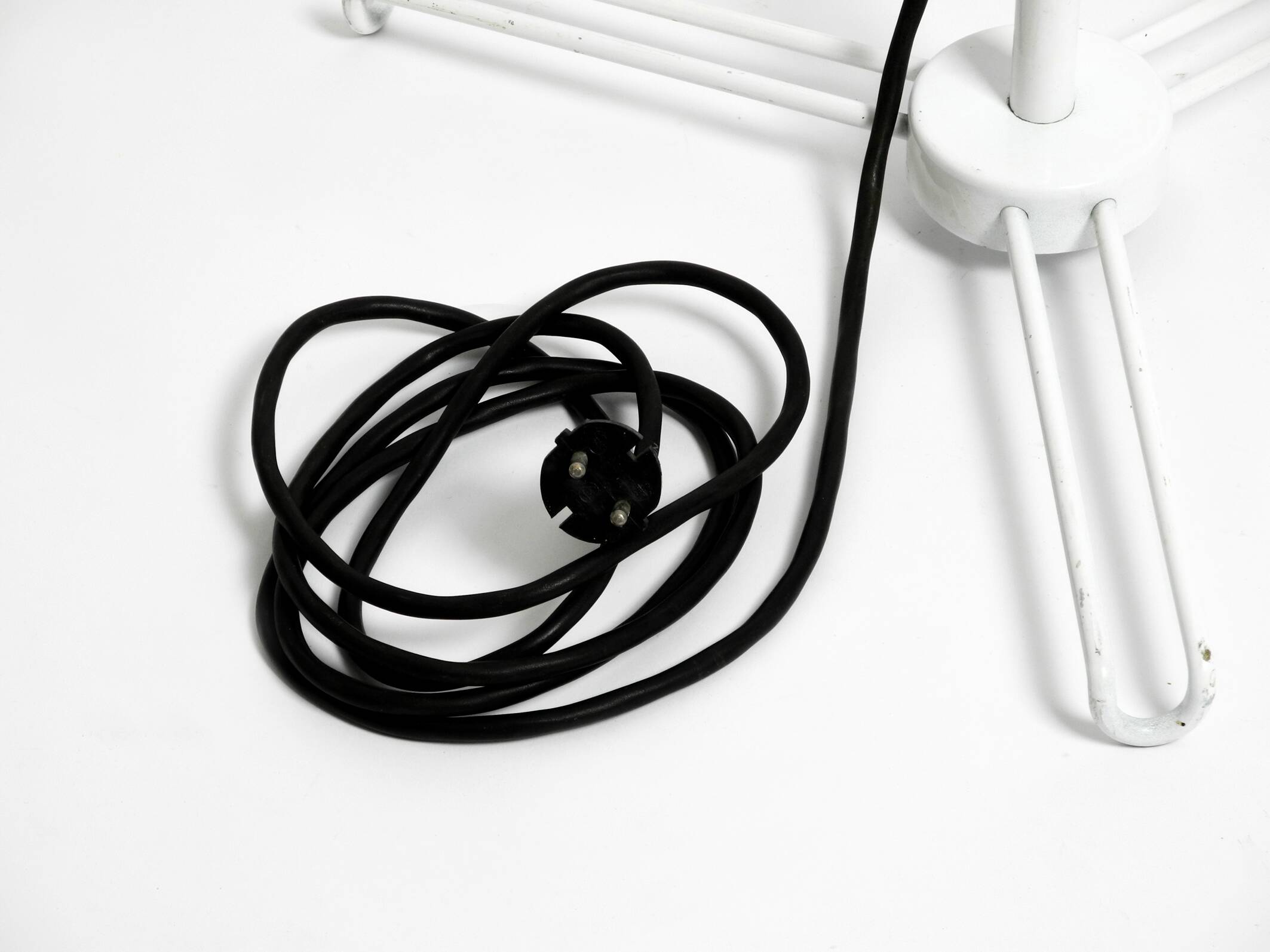 Rare mid-century metal patio floor lamp in very good original condition