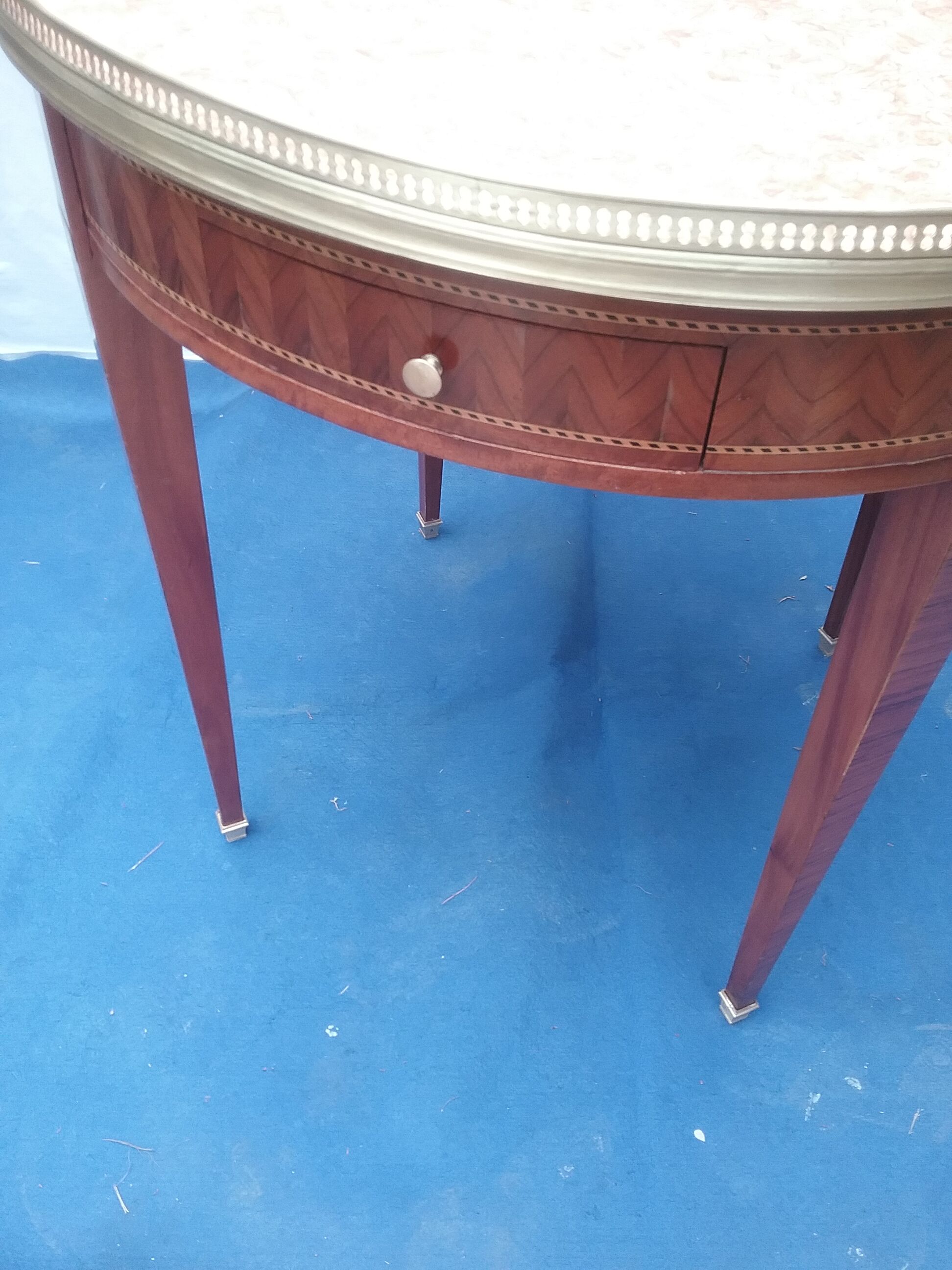 Hot water bottle table
