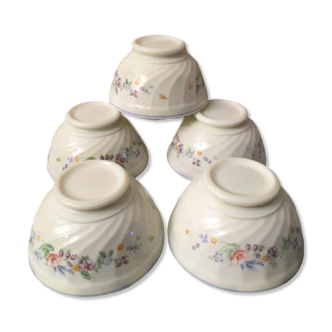 6 bols Arcopal avec ses motifs floraux
